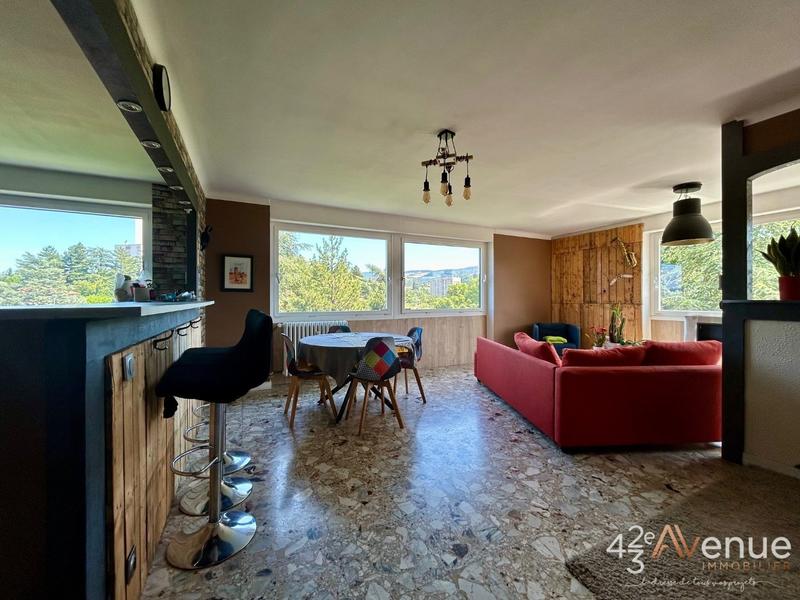 Appartement - 84 m² - 3 pièces