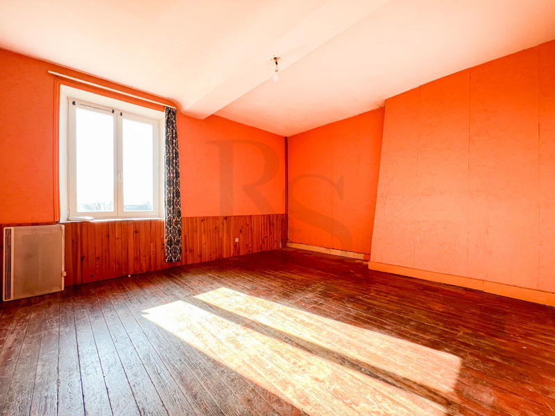 Maison - 112 m² - 4 pièces