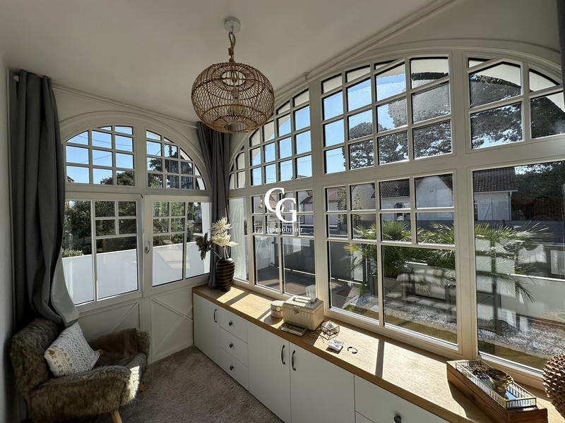 Maison contemporaine - 137 m² - 6 pièces