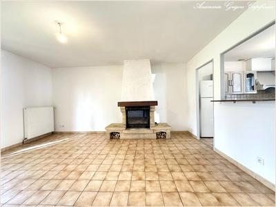 Maison - 75 m² - 4 pièces