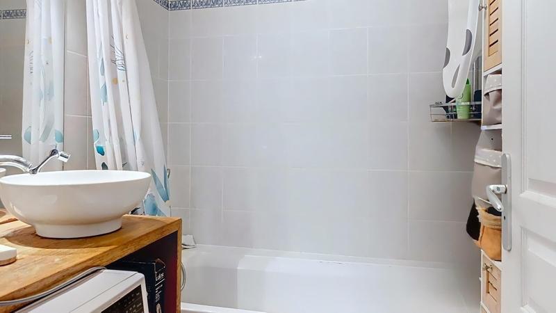 Appartement - 83 m² - 4 pièces