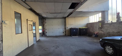 Maison - 500 m² - 4 pièces