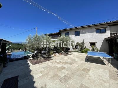 Ferme - 387 m² - 15 pièces