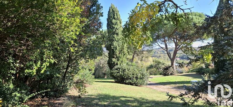 Maison de maîtres - 421 m² - 10 pièces