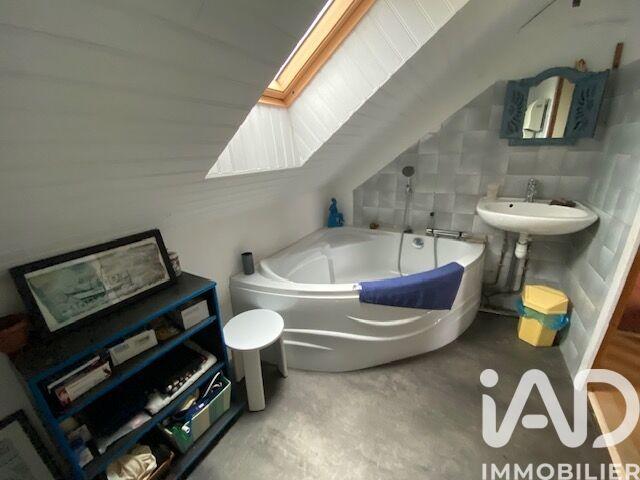 Maison - 122 m² - 6 pièces