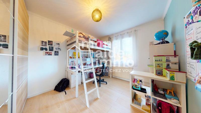 Maison - 183 m² - 6 pièces