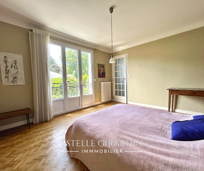 Maison - 152 m² - 7 pièces