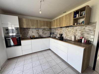 Pavillon - 98 m² - 5 pièces