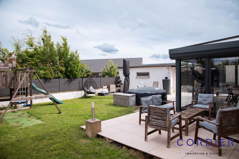 Maison - 124 m² - 4 pièces