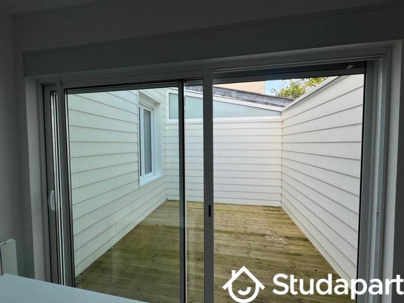 Chambre - 13 m² - 1 pièce