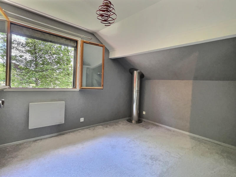 Villa - 141 m² - 6 pièces