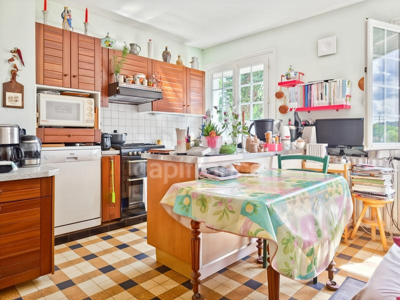 Maison - 178 m² - 8 pièces