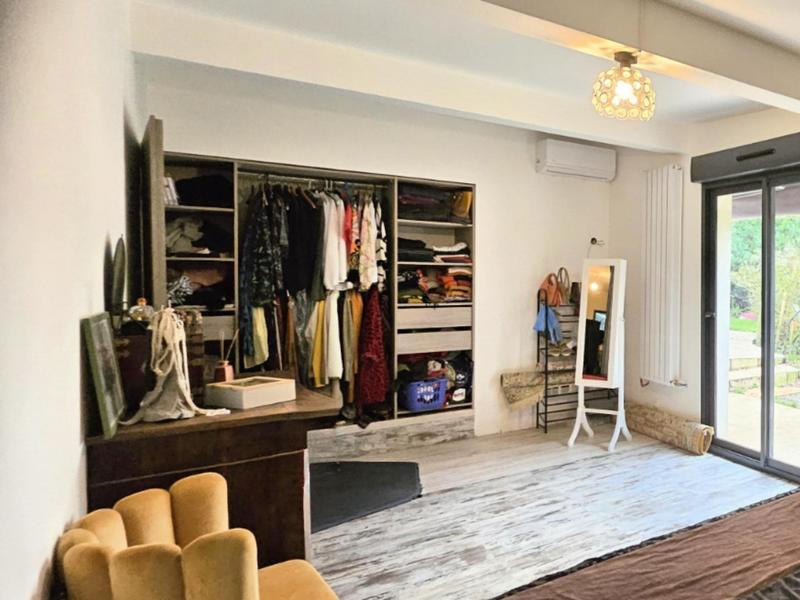 Terrain - 75 031 m²