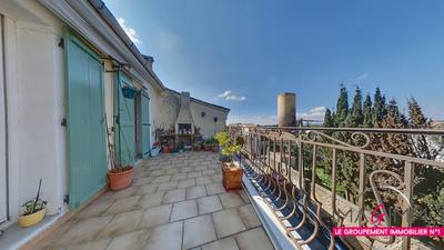 Maison - 195 m² - 8 pièces