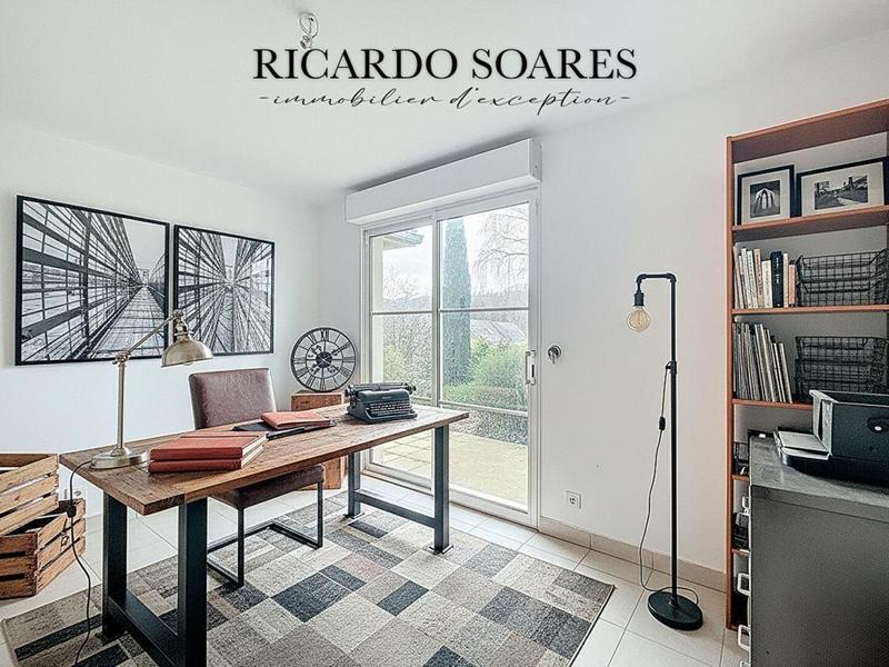 Maison - 180 m² - 7 pièces