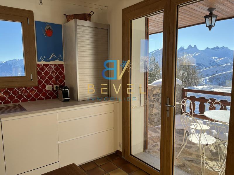 Châlet - 280 m² - 10 pièces