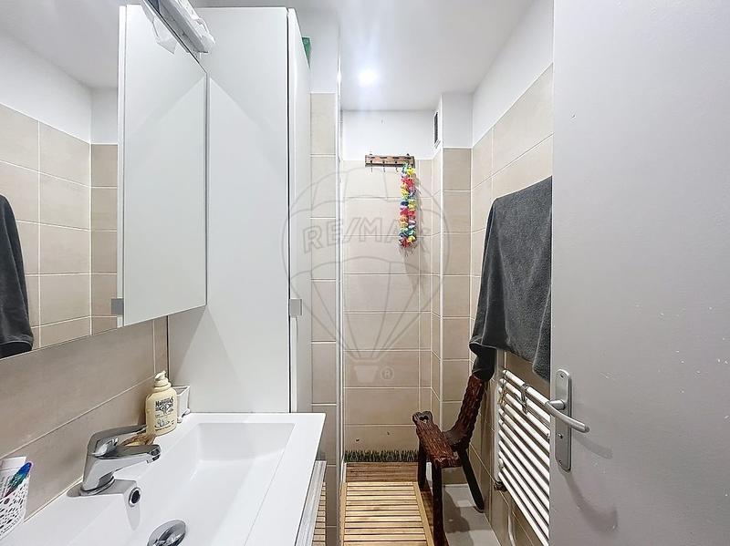 Immeuble - 234 m² - 12 pièces