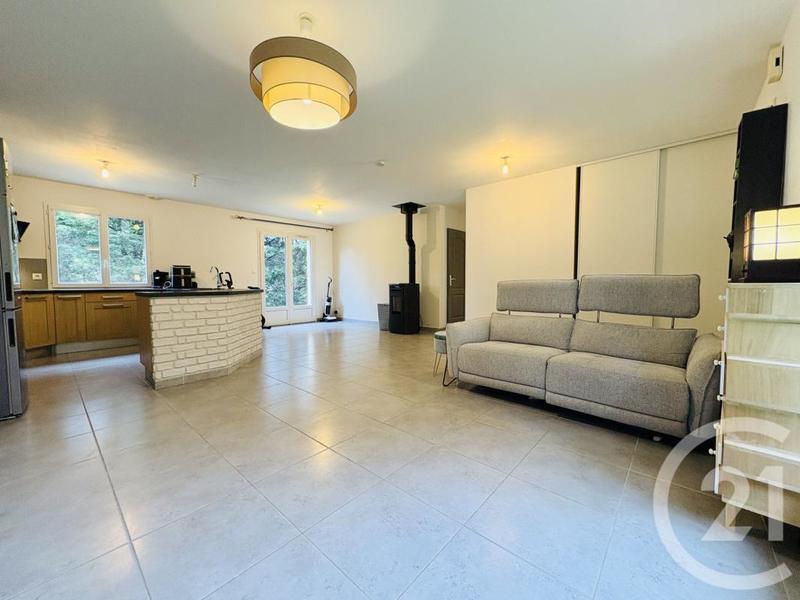 Pavillon - 137 m² - 7 pièces