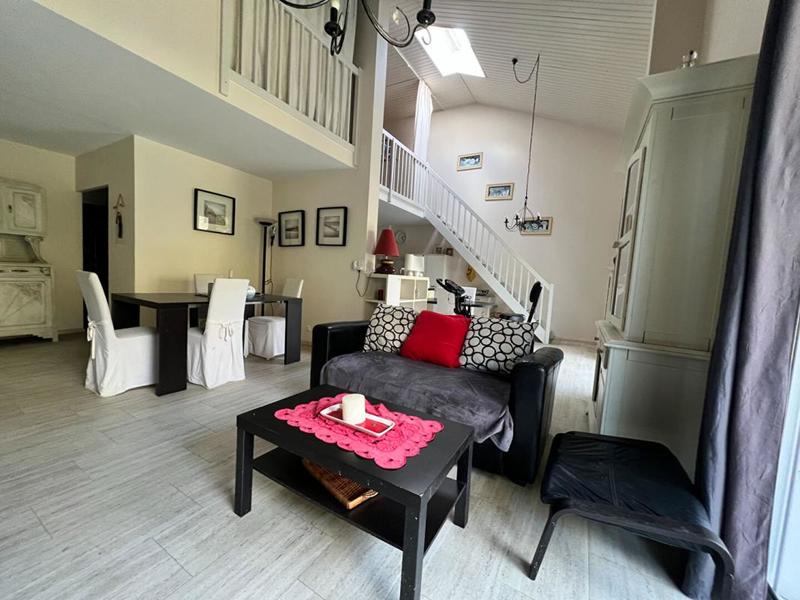 Appartement - 146 m² - 5 pièces