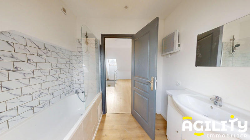 Appartement - 62 m² - 3 pièces