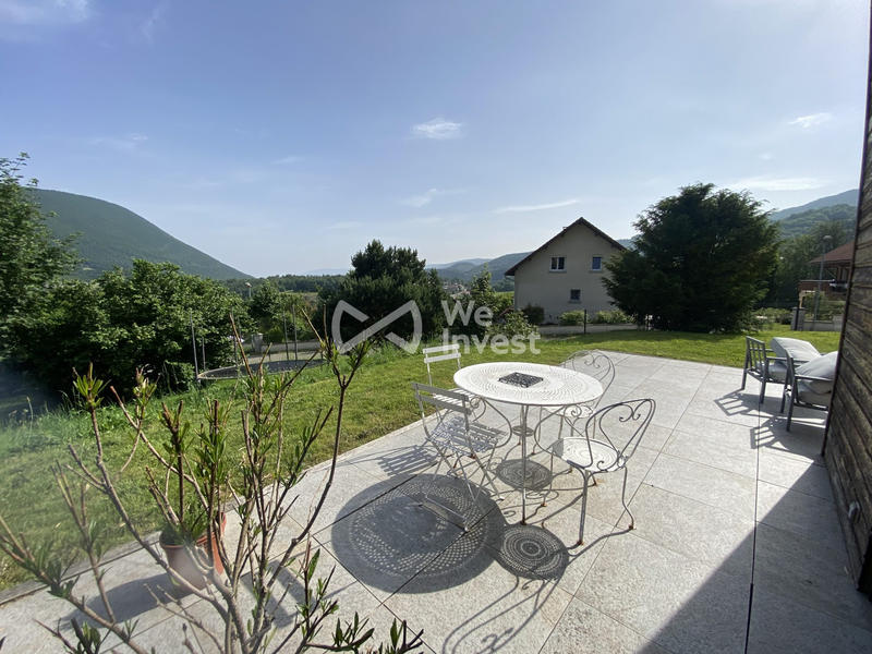 Maison - 169 m² - 6 pièces