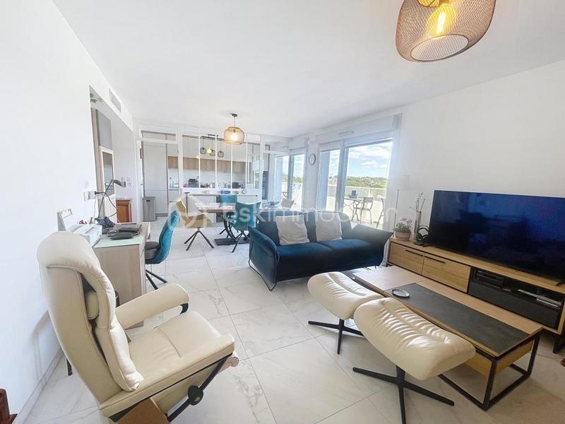 Appartement - 103 m² - 5 pièces