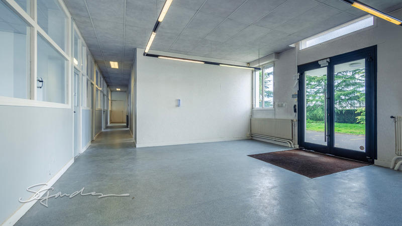 Bureau - 437 m² - 13 pièces