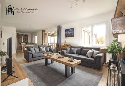 Pavillon - 157 m² - 7 pièces