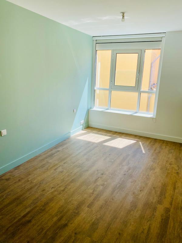 Appartement - 77 m² - 4 pièces