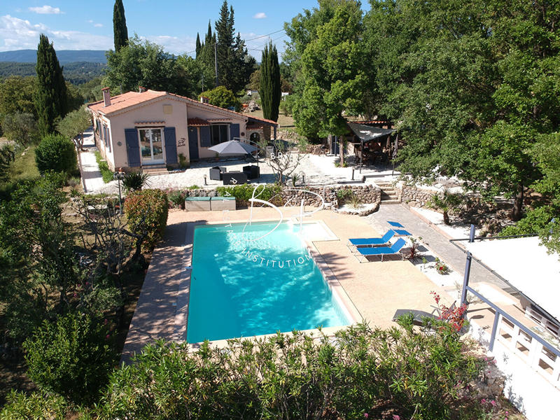 Maison - 106 m² - 5 pièces