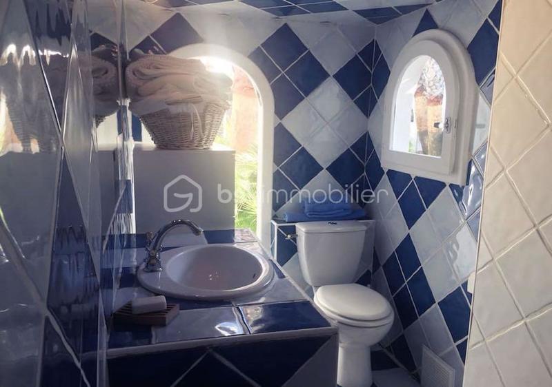 Propriété - 140 m² - 6 pièces