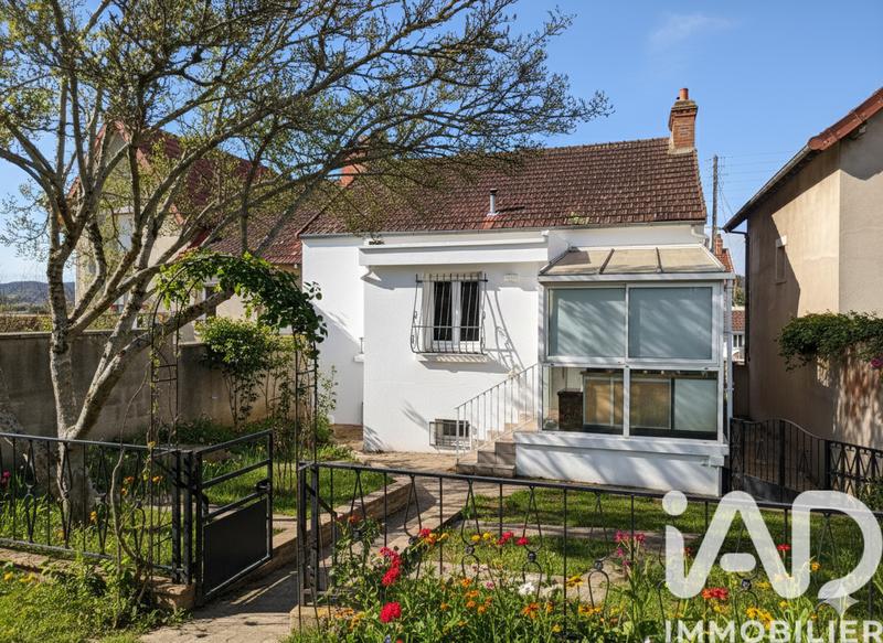 Maison de ville - 111 m² - 5 pièces