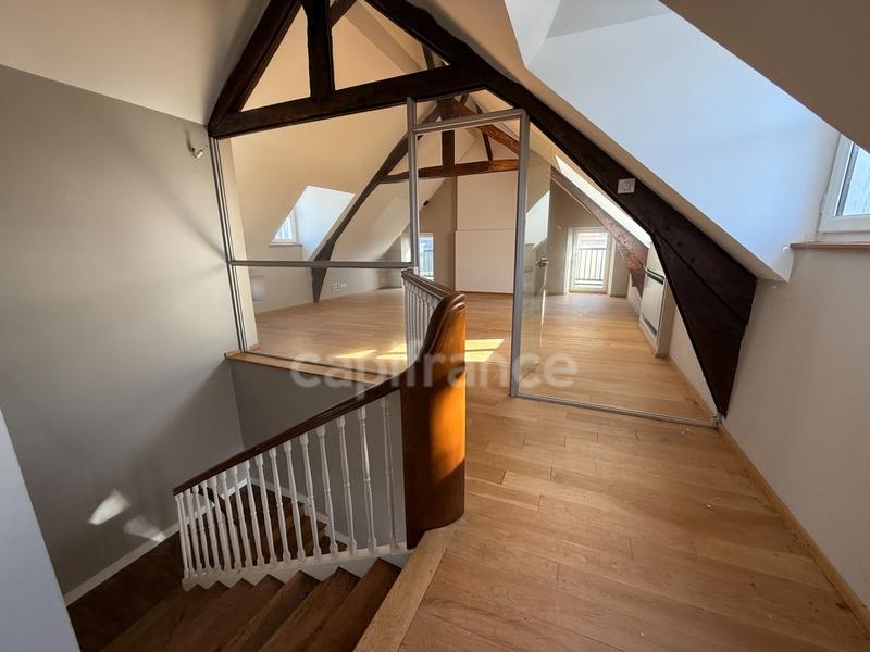 Maison bourgeoise - 280 m² - 7 pièces