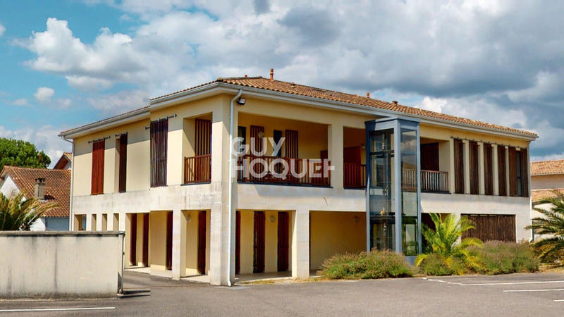 Bureau - 67 m² - 3 pièces