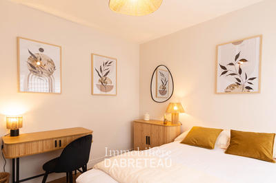 Appartement - 129 m² - 8 pièces