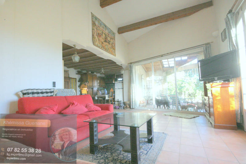 Propriété - 160 m² - 8 pièces