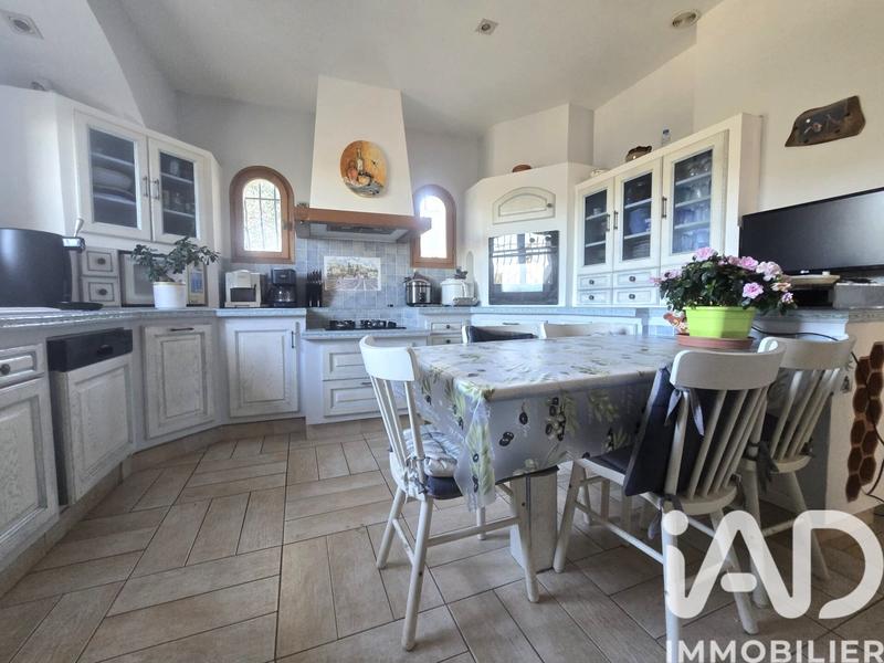 Maison - 125 m² - 6 pièces