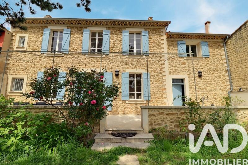 Maison - 180 m² - 7 pièces