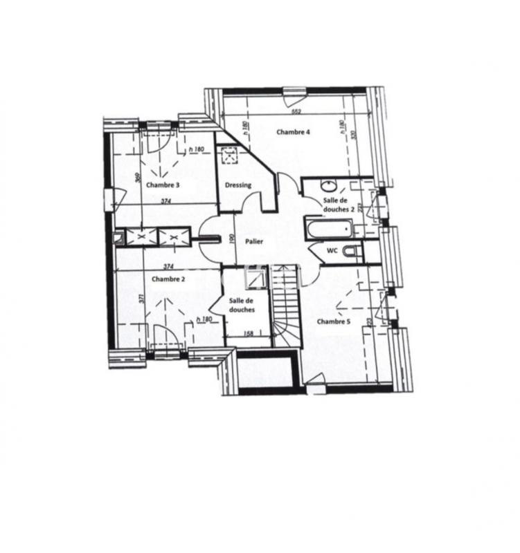 Maison - 140 m² - 7 pièces