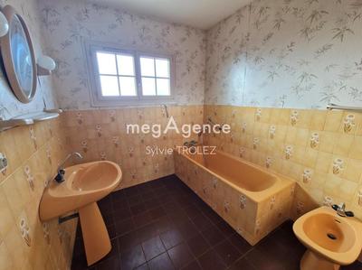 Maison - 108 m² - 4 pièces