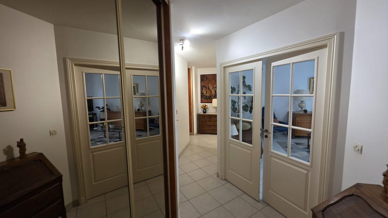 Appartement - 103 m² - 5 pièces