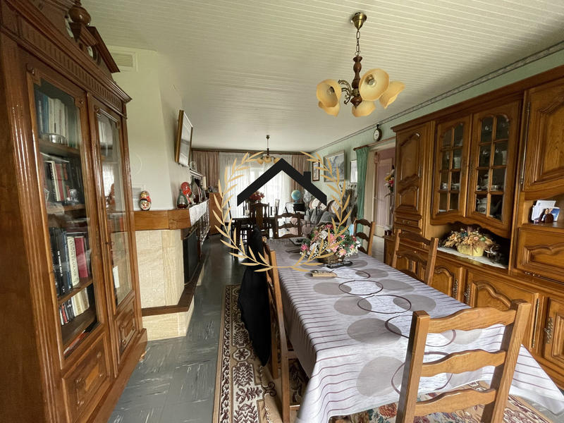 Maison - 96 m² - 4 pièces