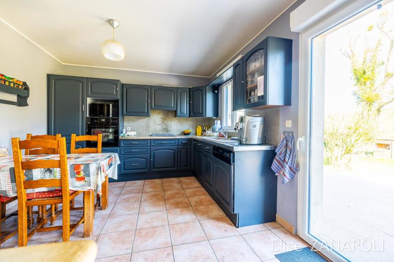 Maison - 137 m² - 5 pièces