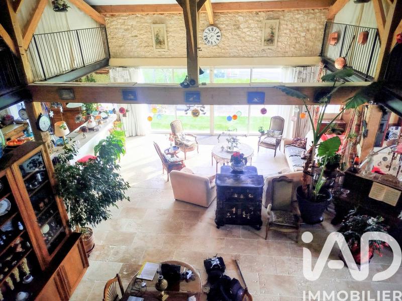 Maison - 339 m² - 5 pièces