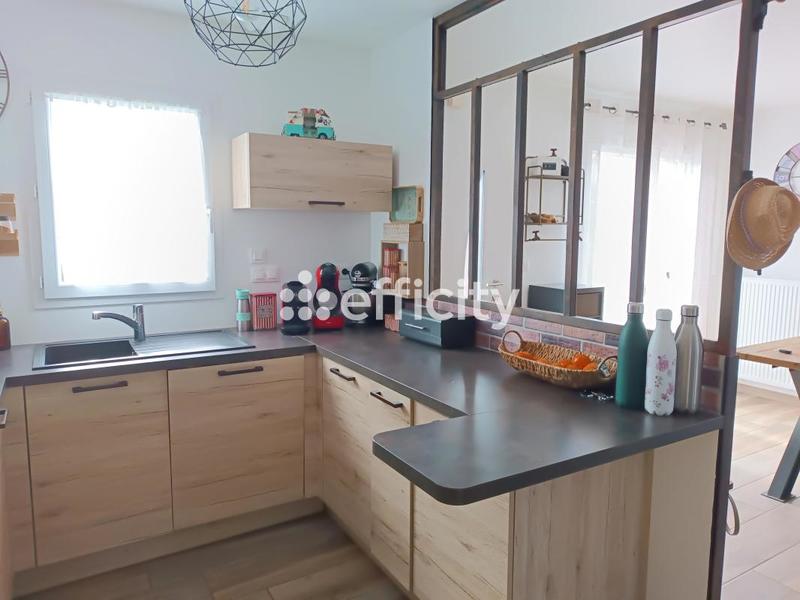 Maison - 95 m² - 5 pièces