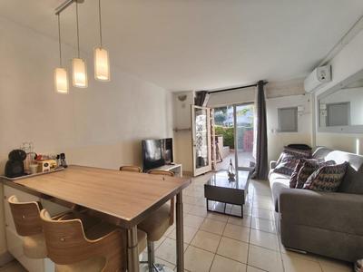 Appartement ancien - 33 m² - 2 pièces