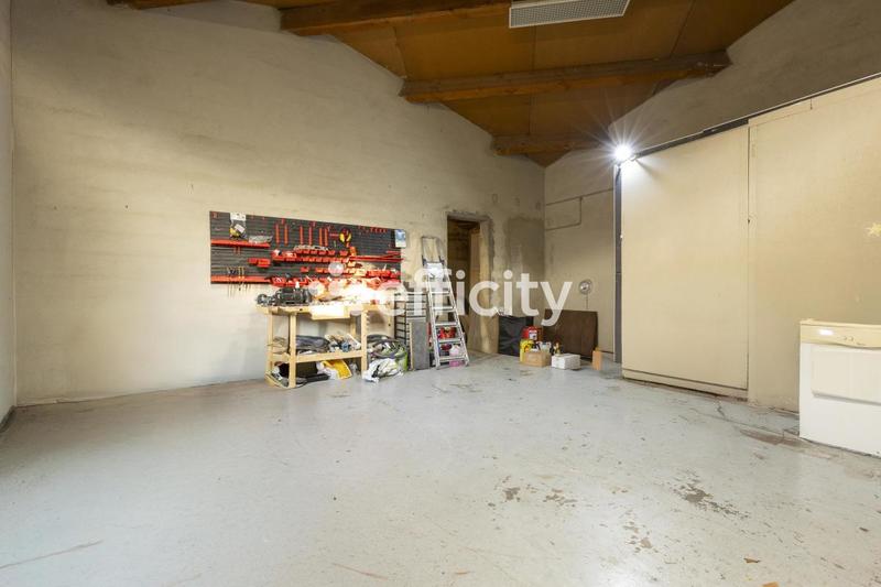 Villa - 284 m² - 7 pièces