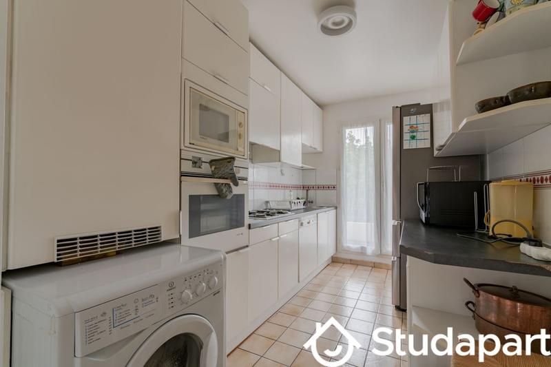 Chambre - 104 m² - 1 pièce