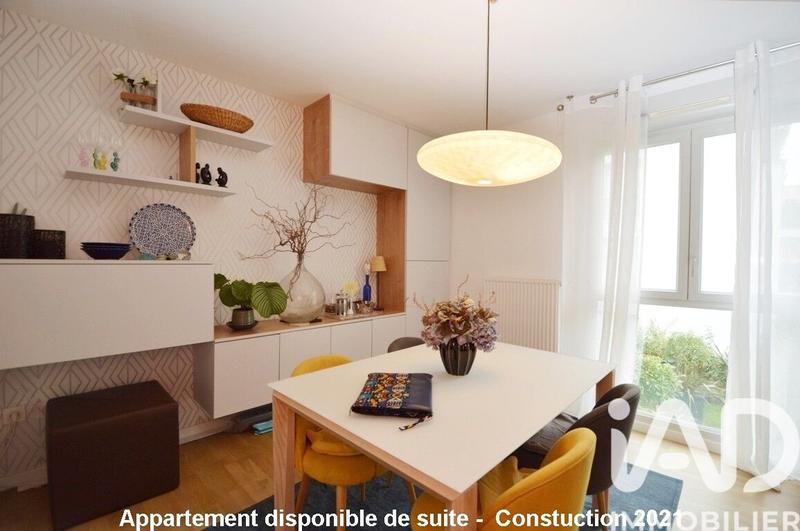Appartement - 97 m² - 5 pièces