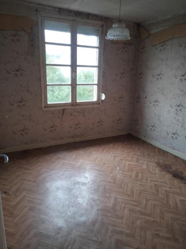 Maison - 93 m² - 4 pièces